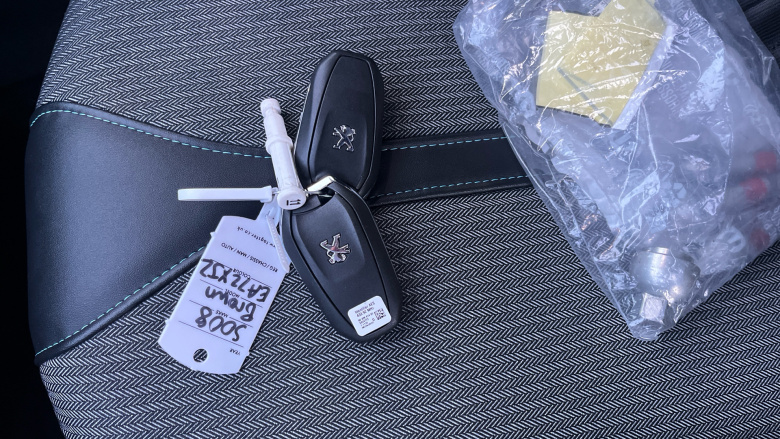 Peugeot 5008 1.5 BlueHDi Allure Premium+ 5dr EAT8 Diesel Estate